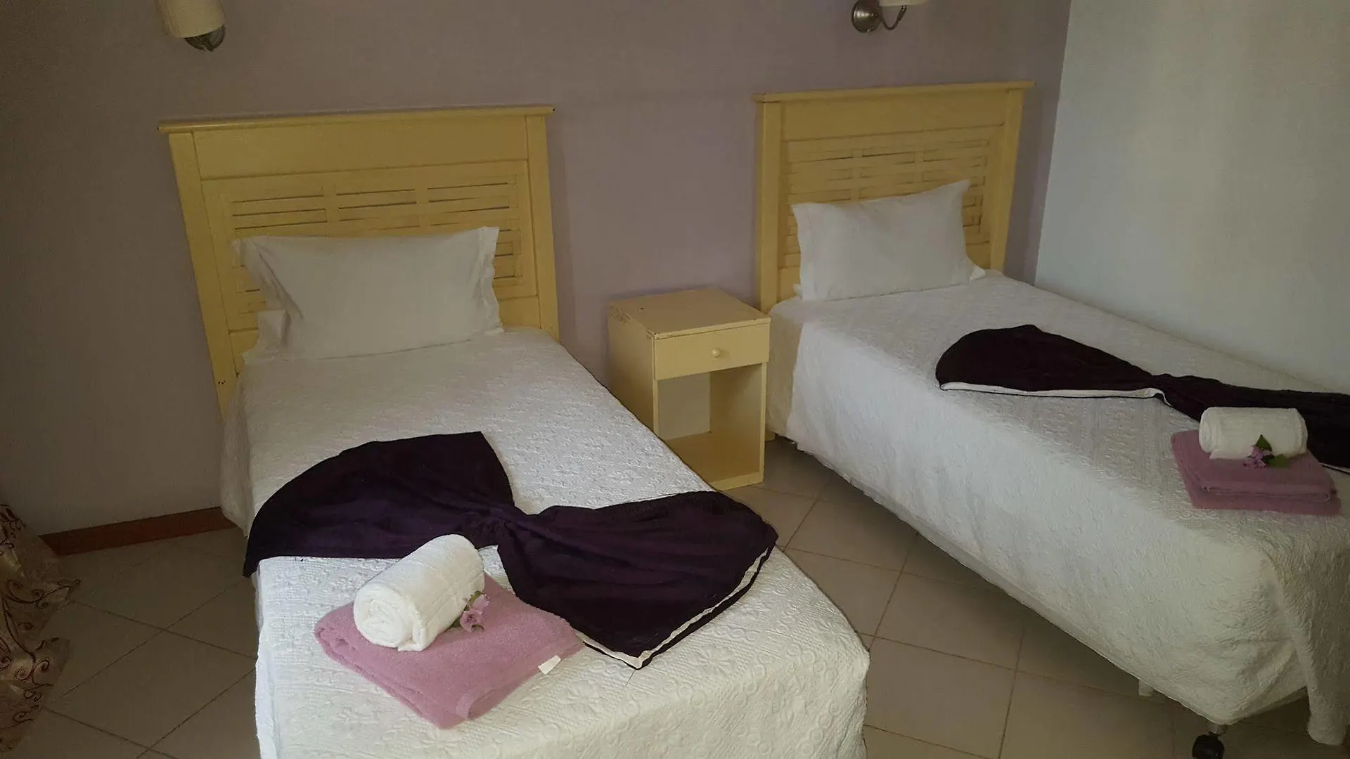 Ah Maio Hotel 3*, Cidade do Maio